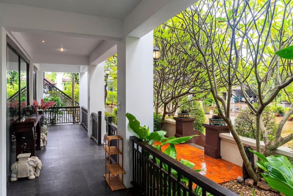 Sclass Villa & Swimming Pool , 10 Min From Airport Chiang Mai Bagian luar foto
